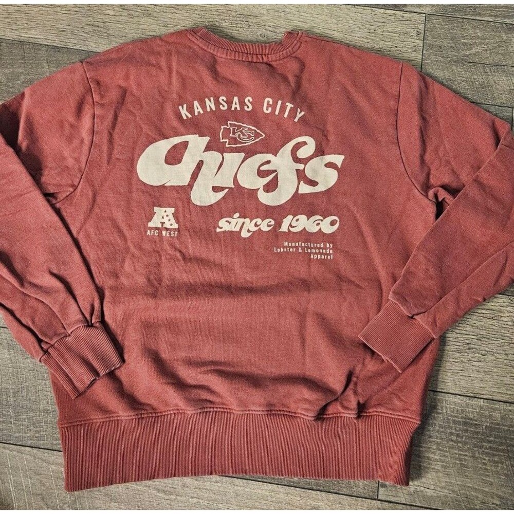 Lobster & Lemonade Kansas City Chiefs NFL Vintage Style Boxy Sweatshirt Large